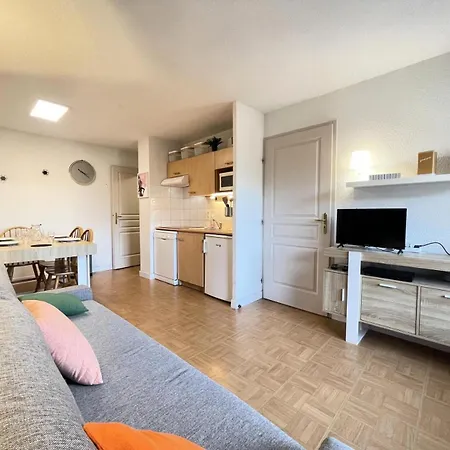 Les Des Evettes - Six Personnes, Avec Piscine Au Pied Des Pistes Mae-1841 Apartment *